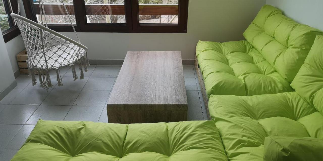 Apartment To Rent In Costa Blanca ตอร์เรเวียคา ภายนอก รูปภาพ